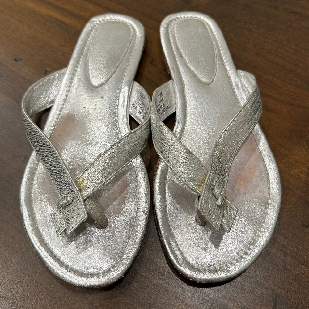 David Tate Candy Flip Flop Sandals - Silver Leather - Size 7.5 WW